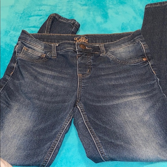 Jeans - Picture 2 of 3